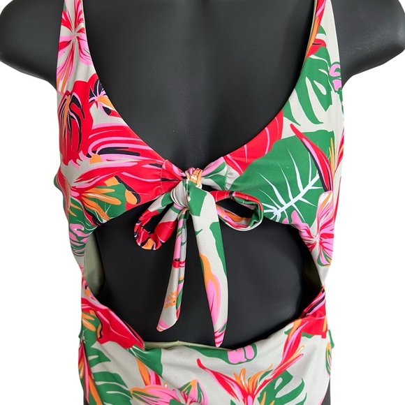 Swimsuit Lex Breezy size small - Picture 3 of 8